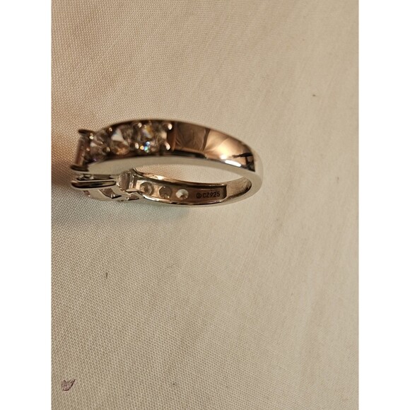 Sterling Silver Ring 925 Round and oblong stones size 7 - Picture 7 of 7